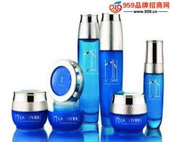 節后提價的跟風大牌中檔化妝品 消費策略與市場趨勢分析